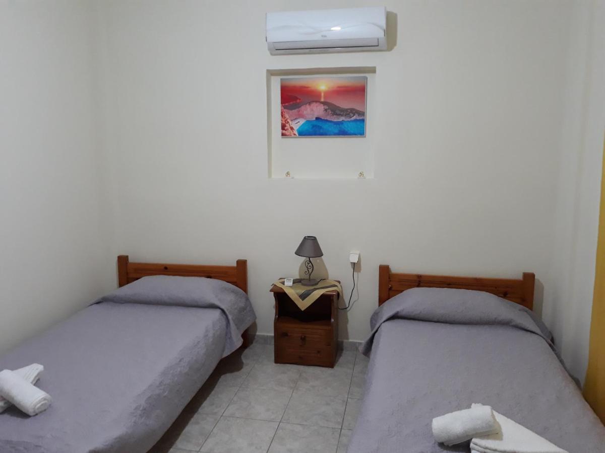 卡拉马基Petrakis Afrathias Garden House别墅 外观 照片
